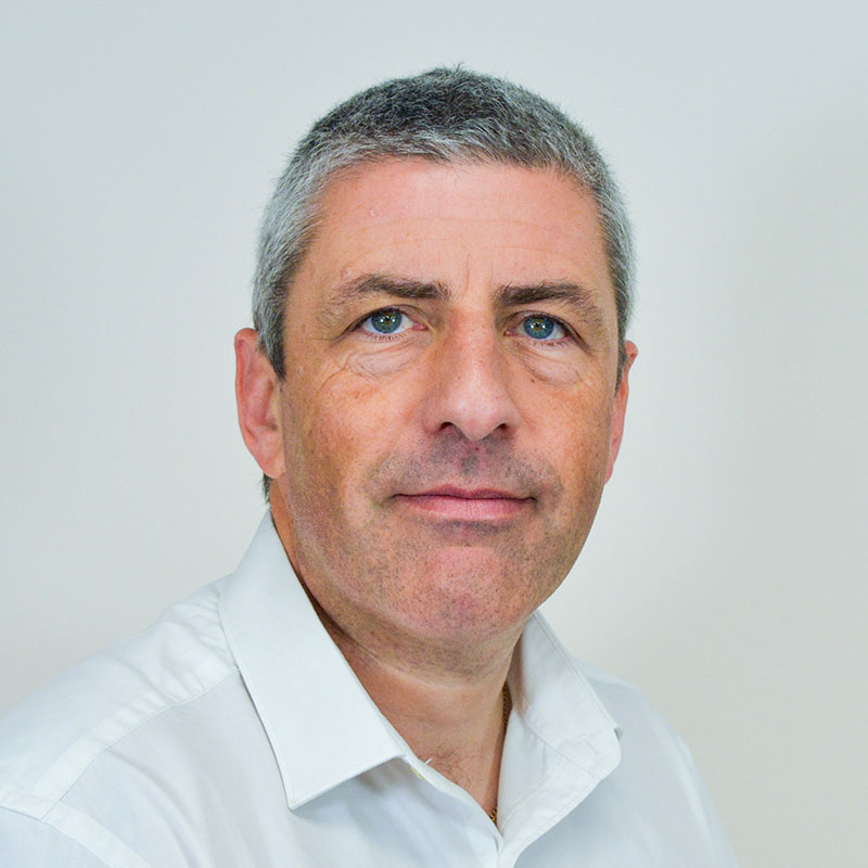 Darren Rea headshot